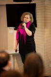 Prof. Joanna Zdunek z Wydziału Inżynierii Materiałowej